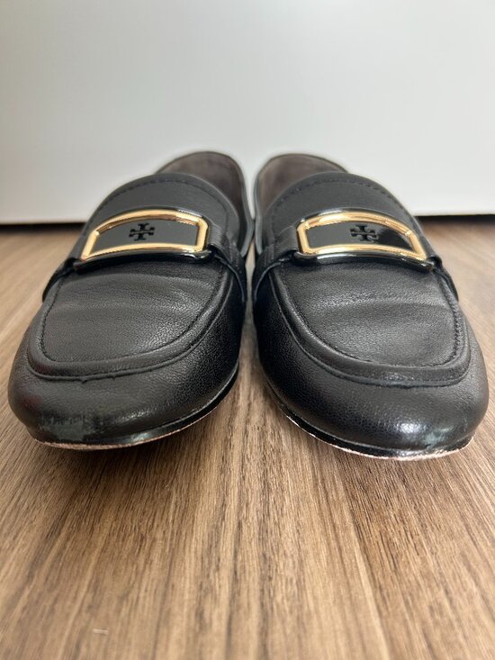 Tory Burch Shoes - Tory Burch Black Leather Loafers W/ Gold Accent Size 9
